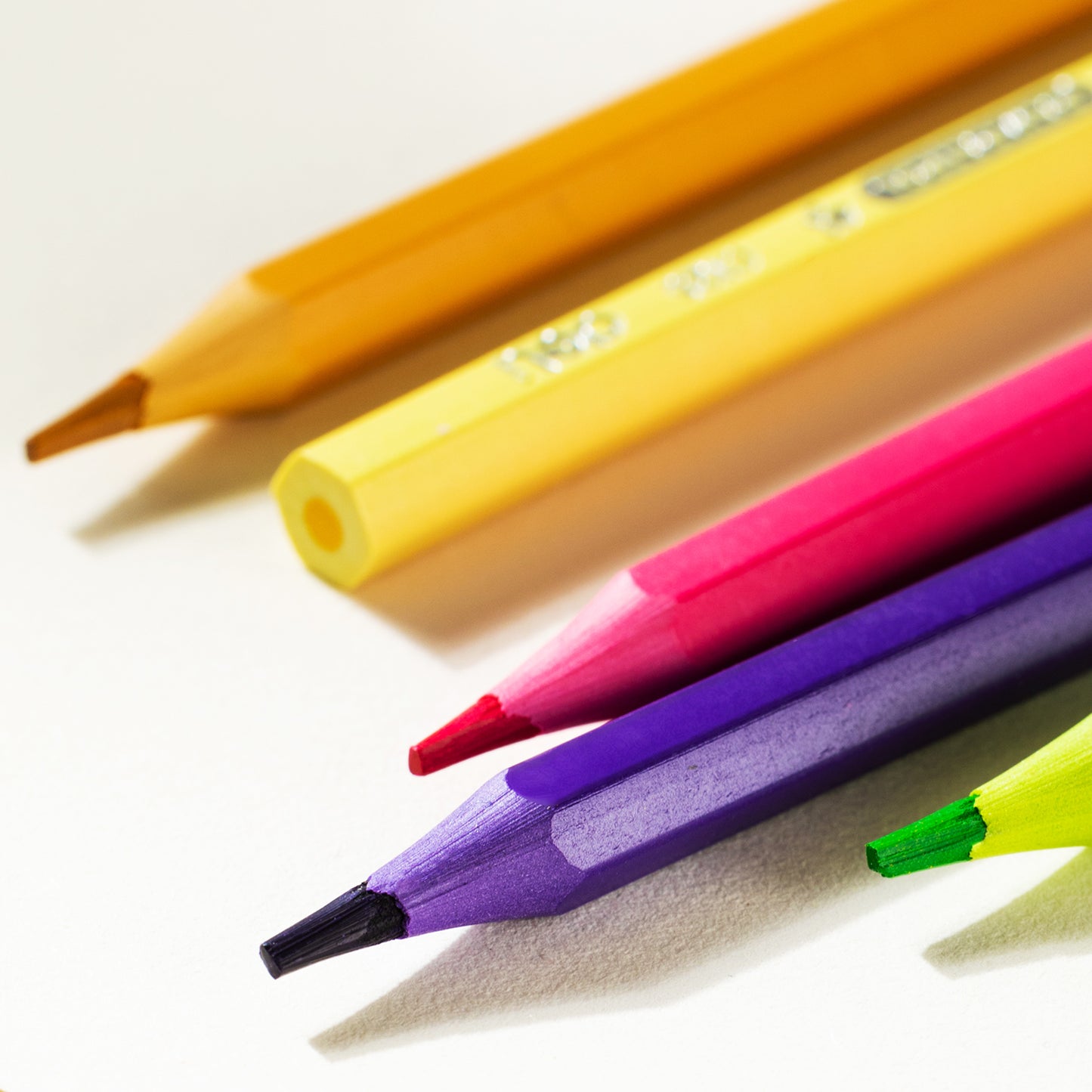 Colored Pencil EC125-12